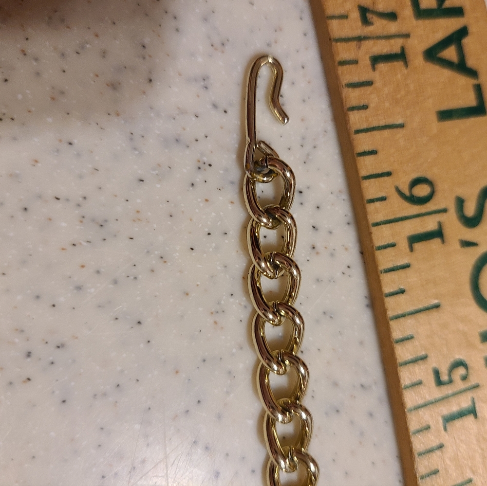 Vintage gold tone necklace - Picture 10 of 15